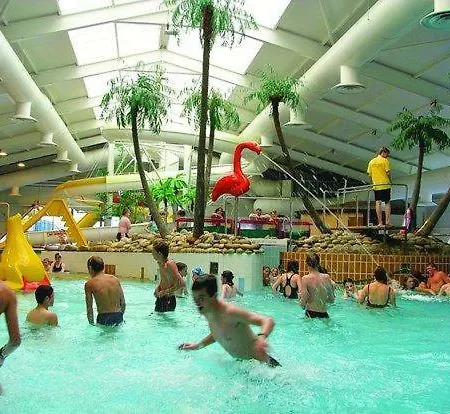 37 Atlantic Point, Ground Floor, Sea View Sleeps 6 * Bundoran