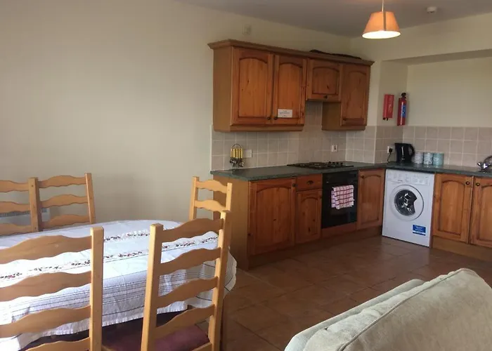 37 Atlantic Point, Ground Floor, Sea View Sleeps 6